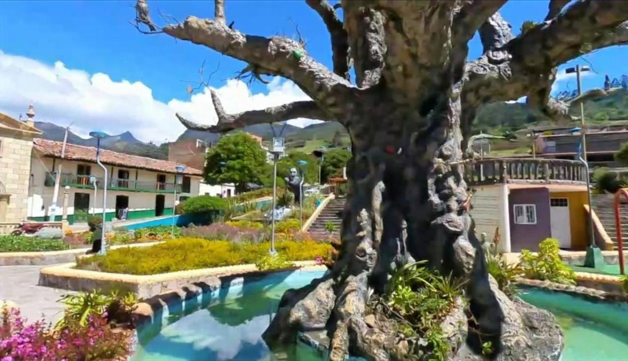 La Cuchumba Hotel Campestre Guican Luaran gambar